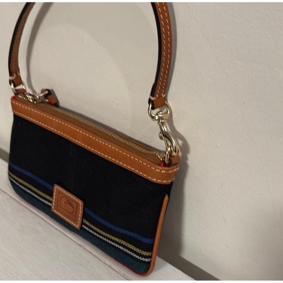 Dooney & Bourke Large Zip Denim Tartan Striped Wristlet - Picture 3 of 9